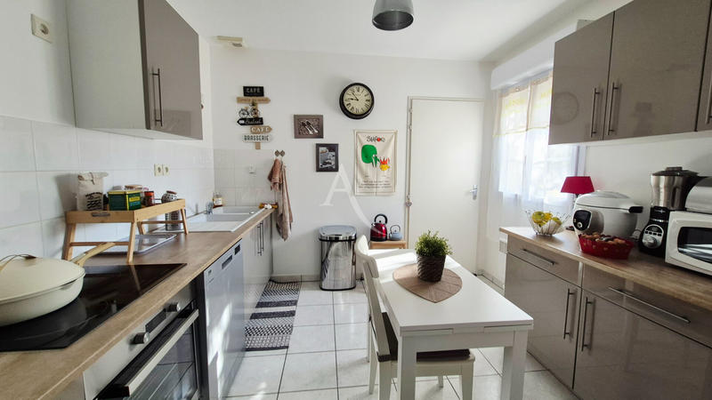 Maison - 64 m² - 4 pièces