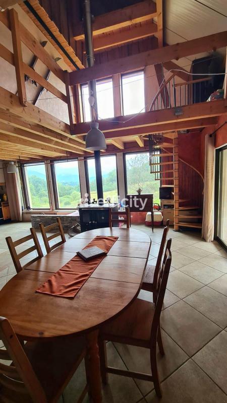 Maison - 195 m² - 5 pièces