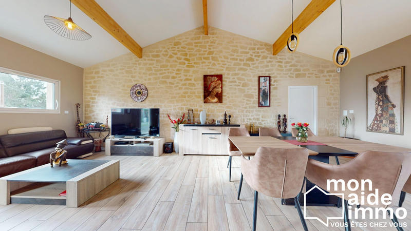 Maison - 110 m² - 5 pièces