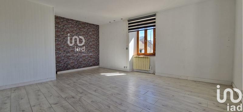 Maison - 233 m² - 8 pièces