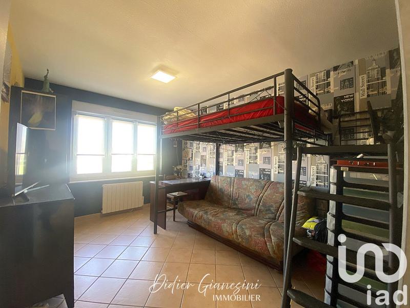 Maison - 163 m² - 6 pièces