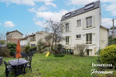 Maison - 160 m² - 8 pièces