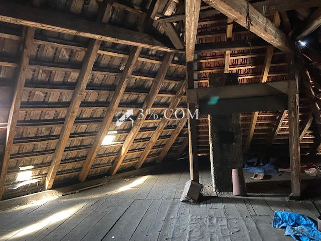 Immeuble - 147 m² - 6 pièces