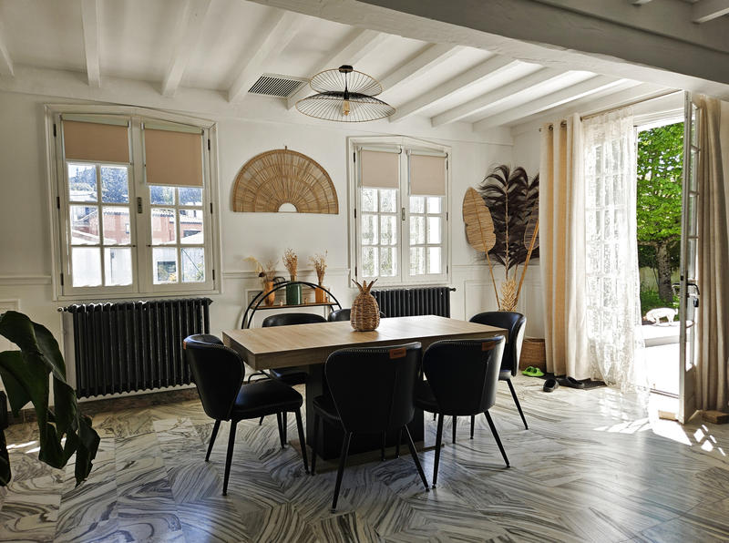 Villa - 270 m² - 8 pièces