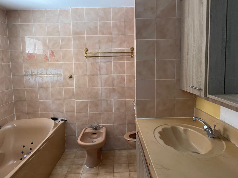 Appartement - 180 m² - 5 pièces