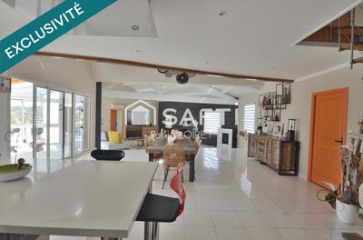 Villa - 202 m² - 7 pièces