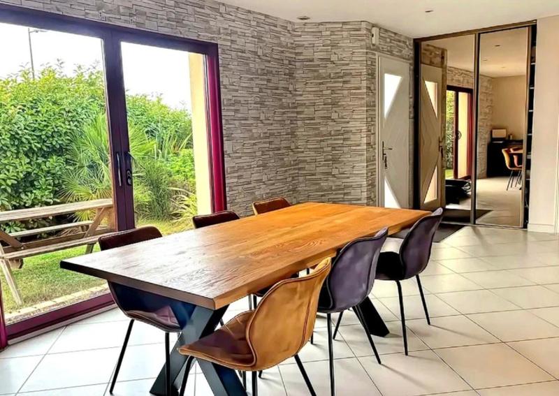 Maison - 140 m² - 6 pièces