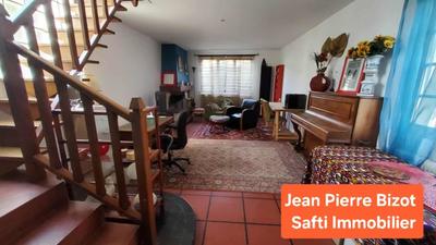 Maison - 120 m² - 6 pièces