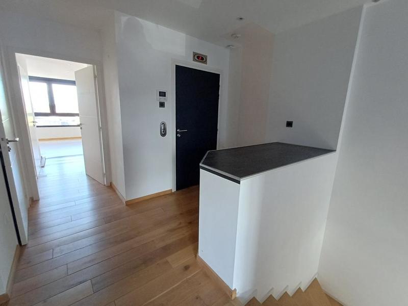 Appartement - 158 m² - 5 pièces