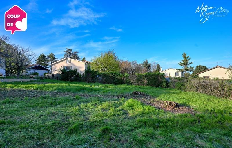 Terrain constructible - 764 m²