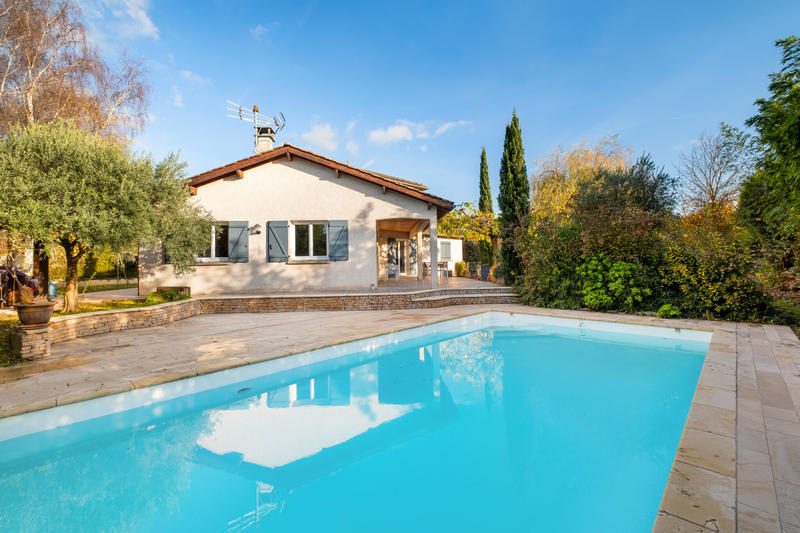 Maison - 135 m² - 6 pièces