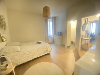 Appartement - 85 m² - 4 pièces