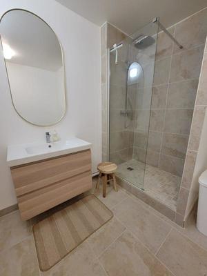 Appartement - 94 m² - 5 pièces