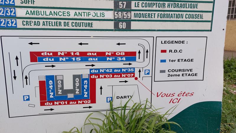 Local commercial - 187 m²