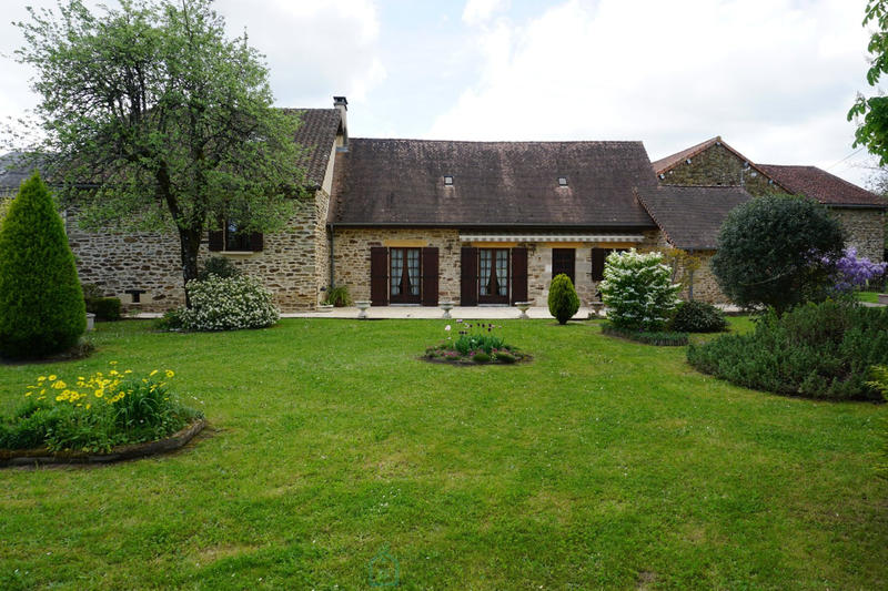 Maison - 147 m² - 6 pièces