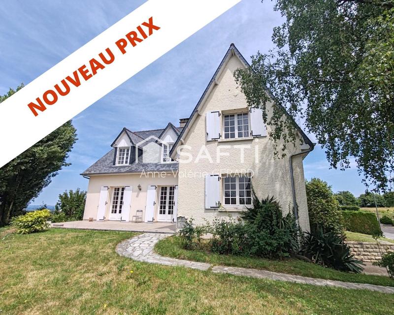 Maison - 216 m² - 10 pièces