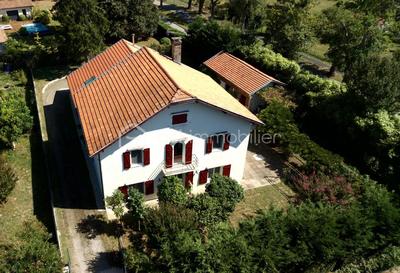 Maison - 291 m² - 11 pièces