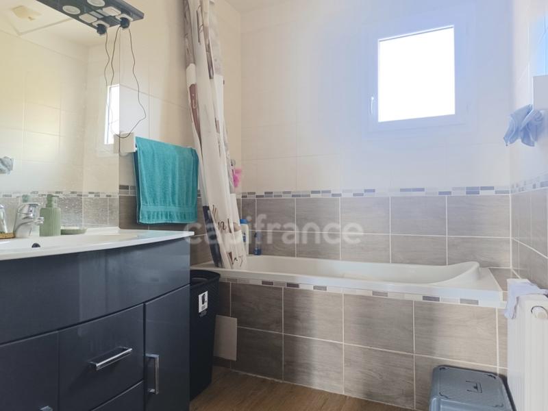 Maison - 85 m² - 5 pièces