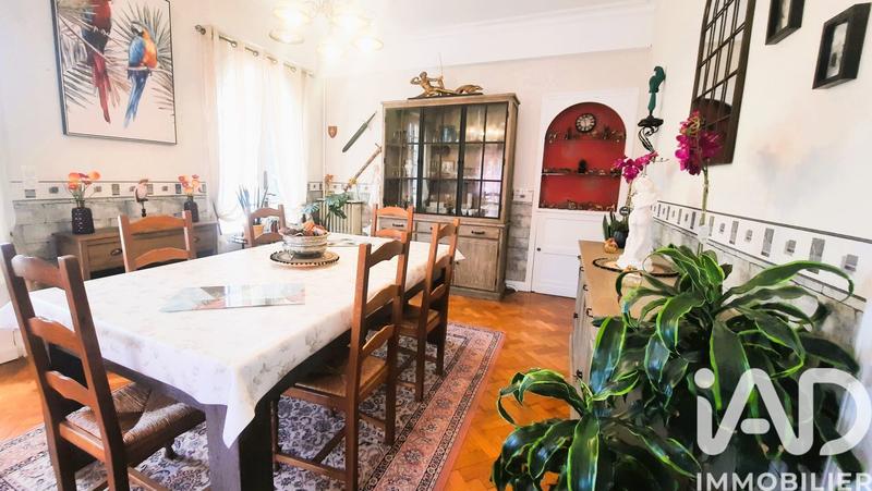 Maison - 175 m² - 6 pièces