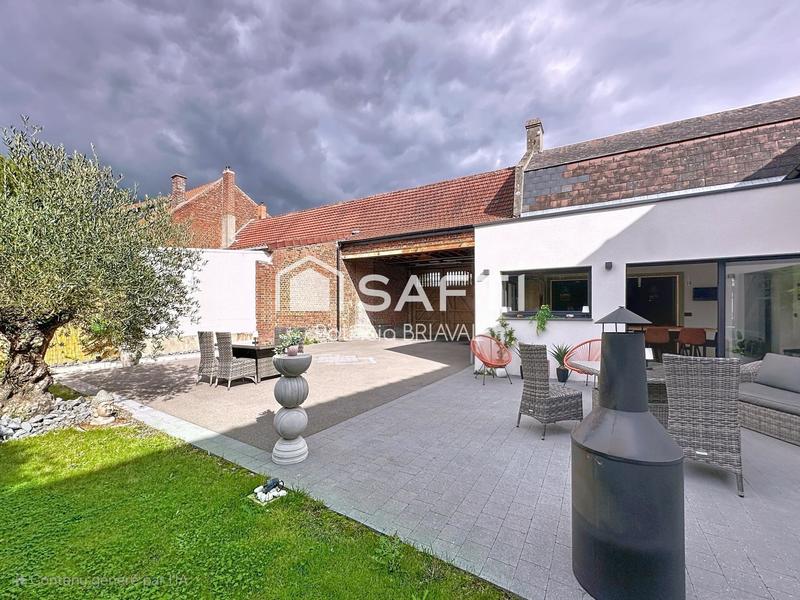 Maison - 188 m² - 7 pièces