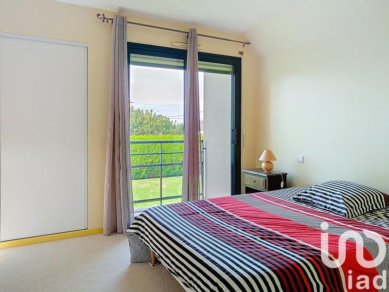 Maison - 227 m² - 8 pièces