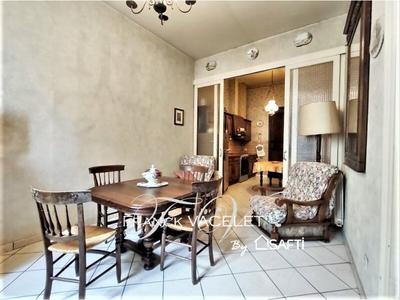 Maison - 165 m² - 6 pièces