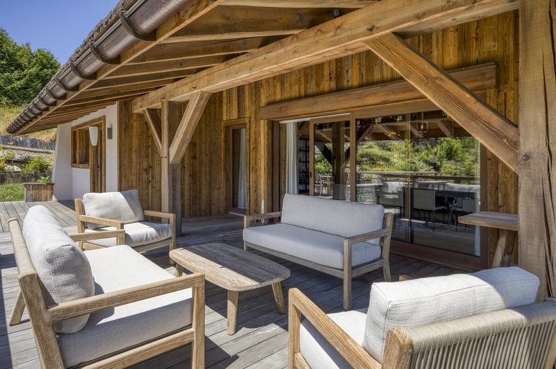 Châlet - 596 m² - 12 pièces