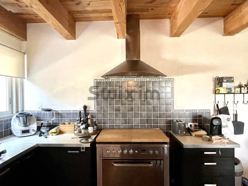 Propriété - 453 m² - 16 pièces