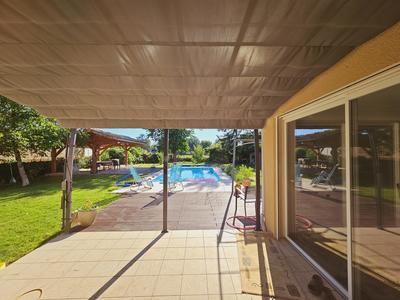 Maison traditionnelle - 116 m² - 6 pièces