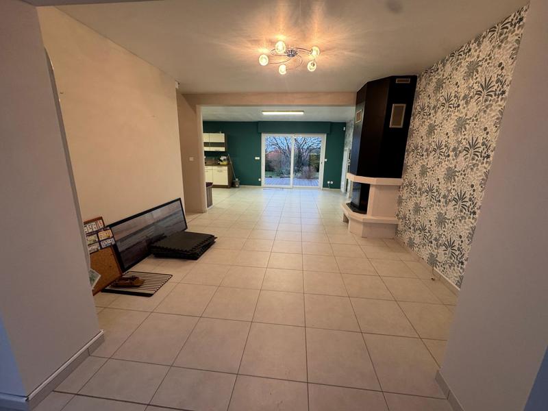 Maison - 236 m² - 8 pièces