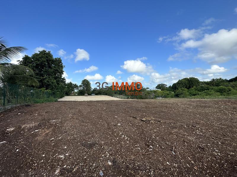 Terrain constructible - 6 389 m²