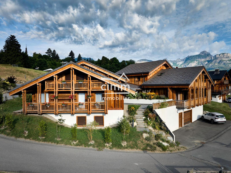 Appartement - 87 m² - 4 pièces