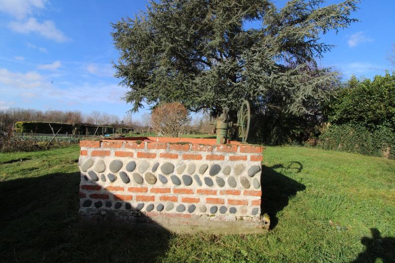 Maison traditionnelle - 211 m² - 8 pièces