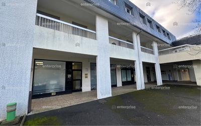 Local commercial - 204 m²