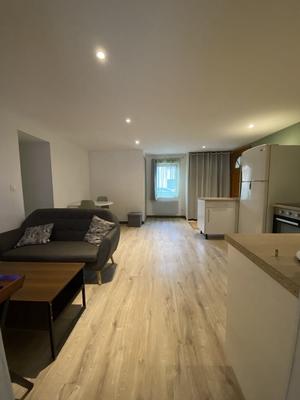 Maison - 152 m² - 2 pièces