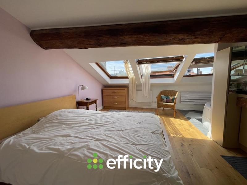 Appartement - 74 m² - 2 pièces