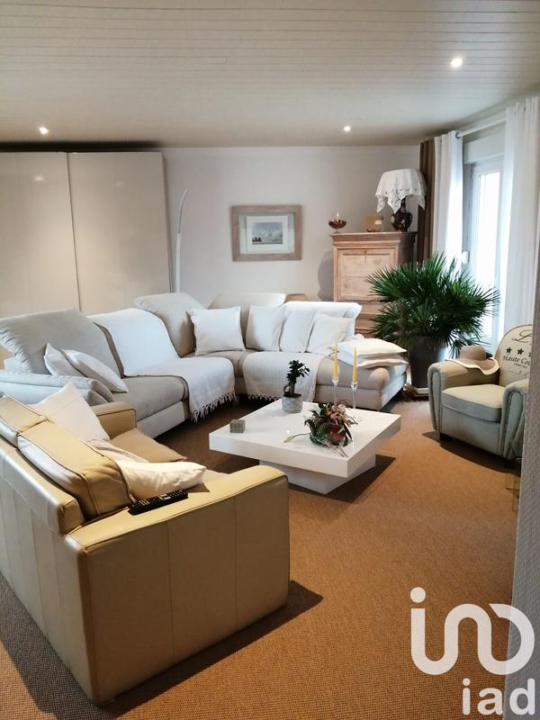 Maison - 208 m² - 4 pièces