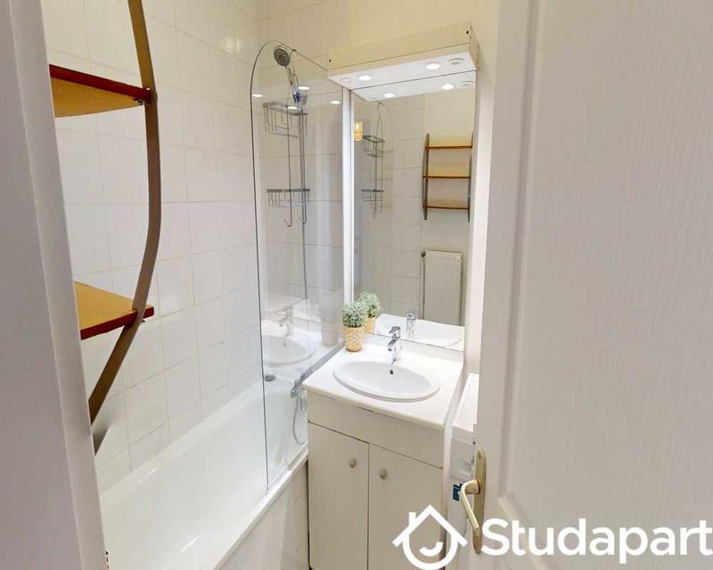 Chambre - 27 m² - 1 pièce