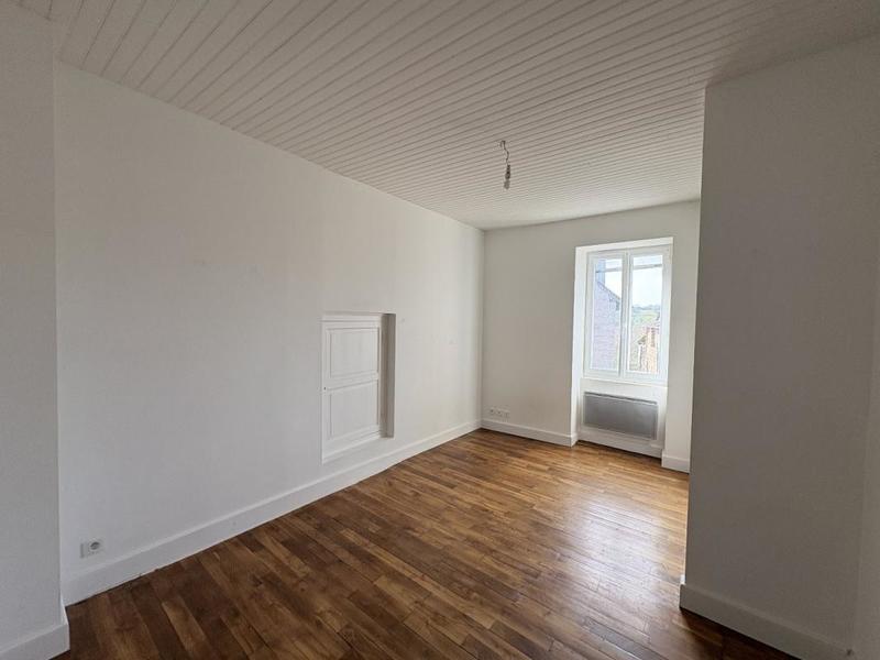 Maison - 131 m² - 7 pièces