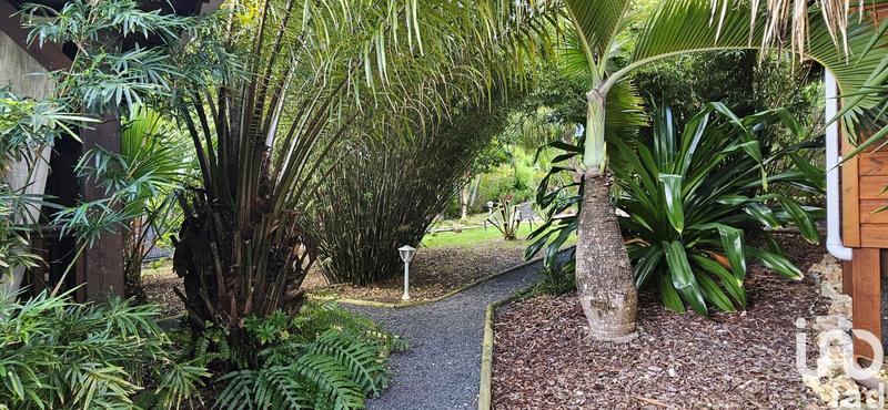 Maison - 211 m² - 9 pièces