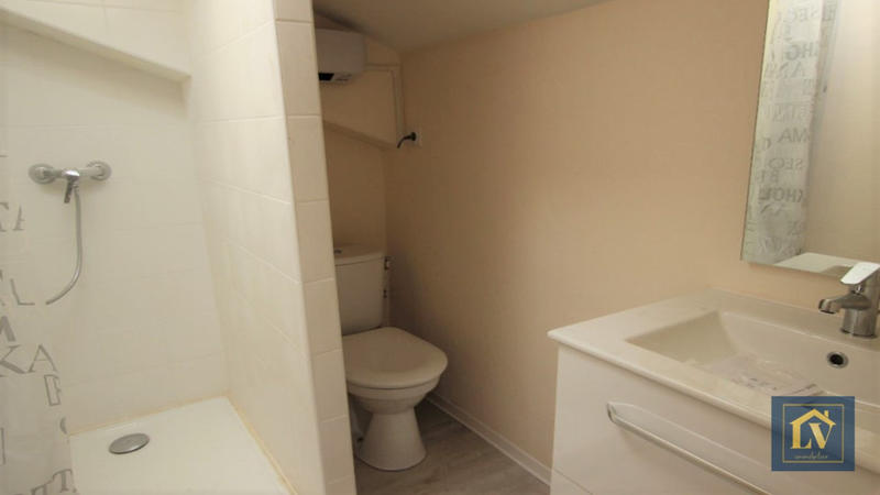 Immeuble - 19 pièces