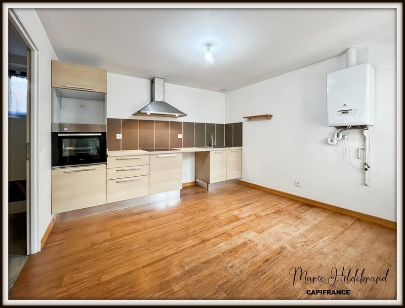 Immeuble - 98 m² - 5 pièces