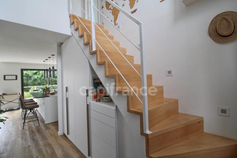 Maison - 146 m² - 6 pièces