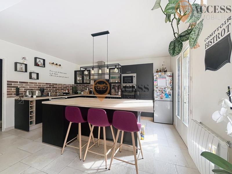 Maison - 161 m² - 6 pièces