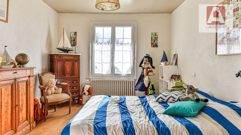 Maison - 346 m² - 8 pièces