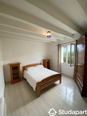 Chambre - 17 m² - 1 pièce