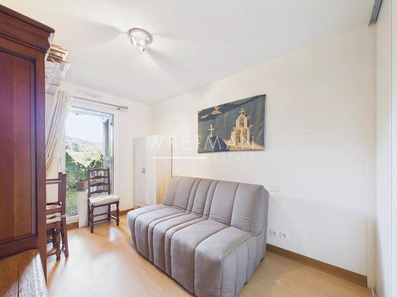 Appartement - 83 m² - 3 pièces