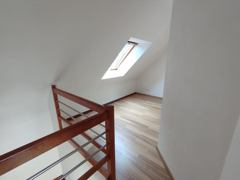 Maison - 79 m² - 5 pièces