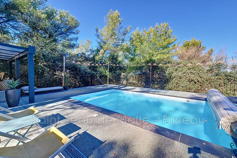 Villa - 170 m² - 7 pièces