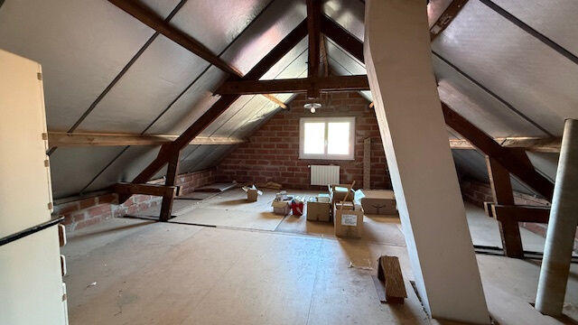 Maison - 83 m² - 5 pièces